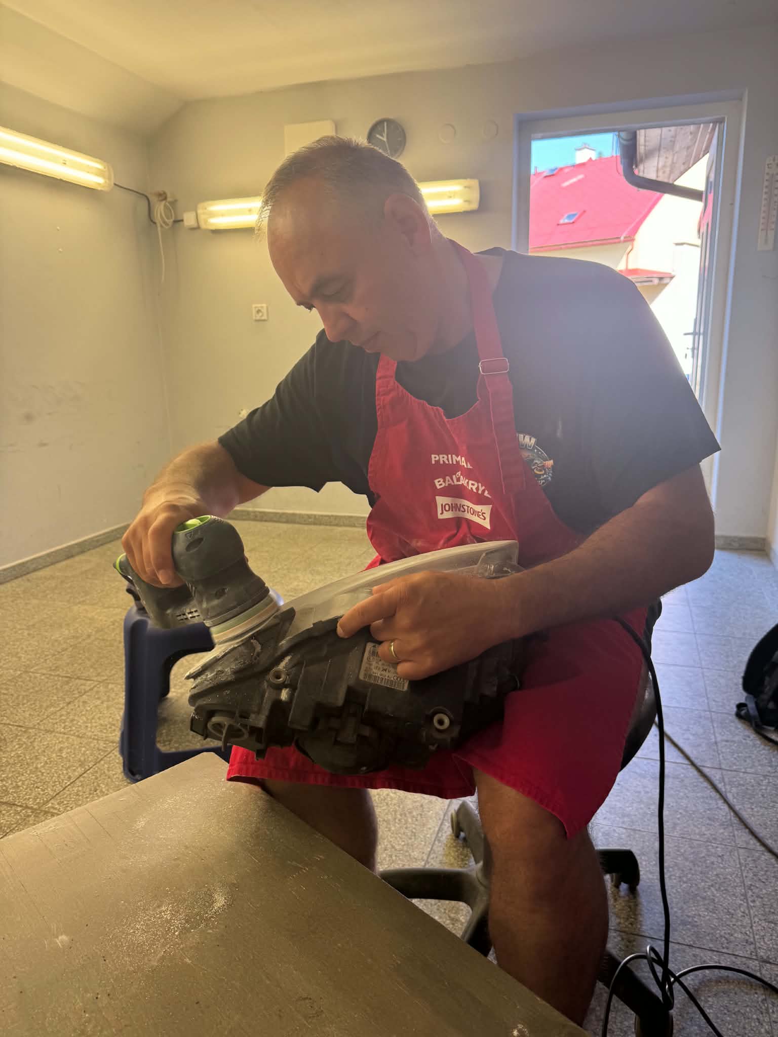 Renovace předního světlometu